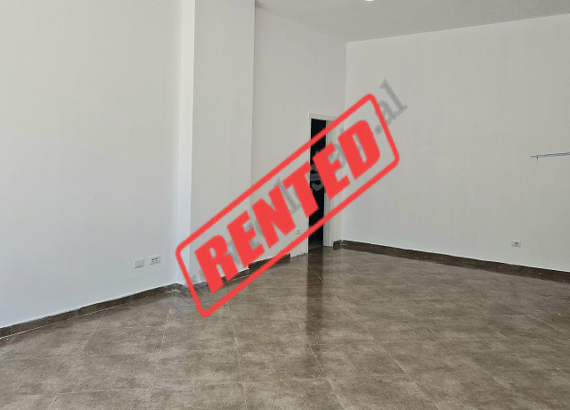 Store for rent in Karl Gega Street very close to Zogu I Boulevard in Tirana, Albania.
Positioned on